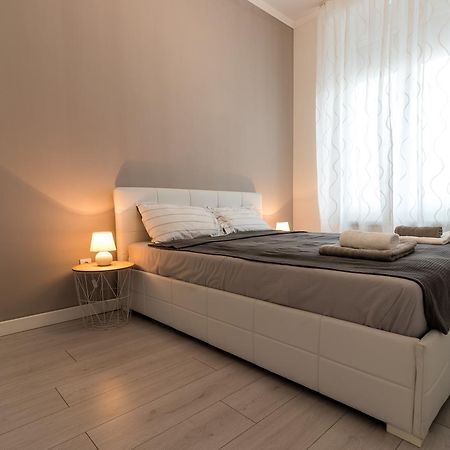 Comfortable & Lovely Apartment Beograd Bagian luar foto