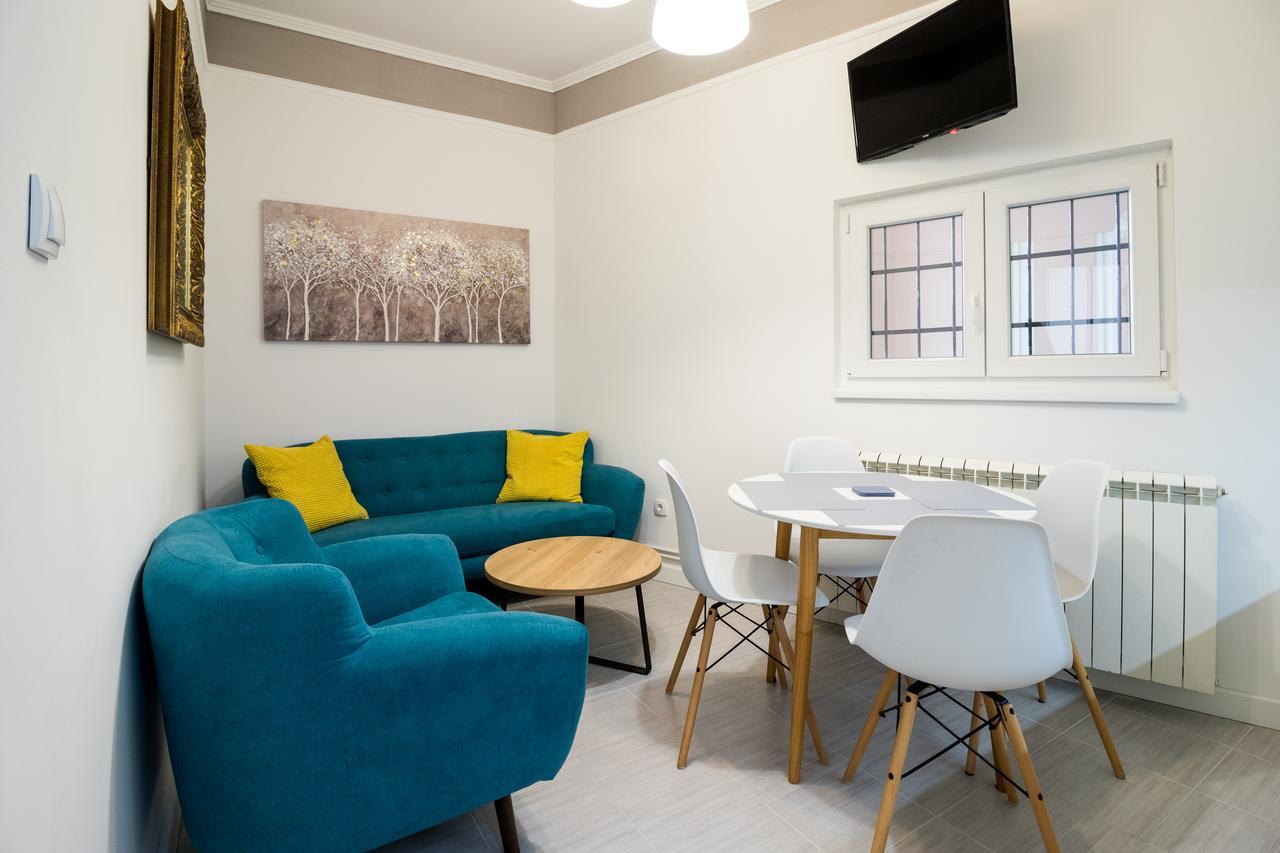 Comfortable & Lovely Apartment Beograd Bagian luar foto